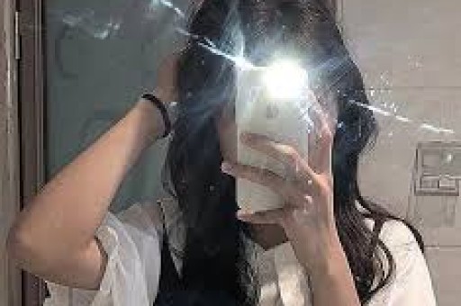 陈小春出轨被对方公之于众还牵扯出多名男明星她不怕被封杀吗